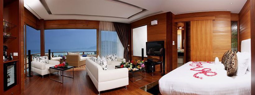 KC Resort & Over Water Villas 11