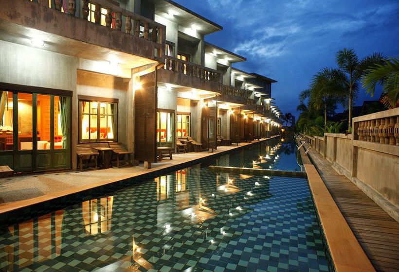 See Through Boutique Resort 19