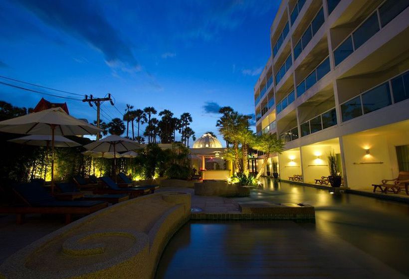 Chanalai Romantica Resort 9