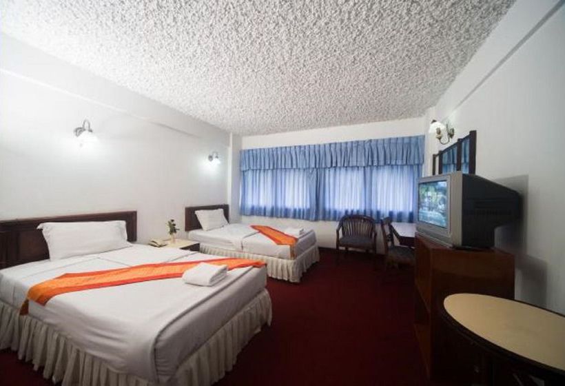 Hotel Amarin Nakorn 5