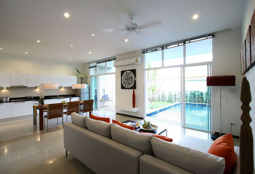 Two Villas Holiday Oxygen Style Naiharn Beach 4