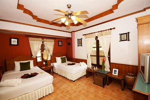 Salad Beach Resort 15