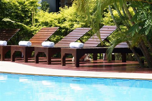 Salad Beach Resort 3