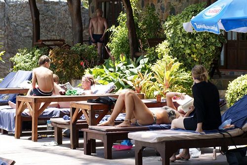 Salad Beach Resort 4