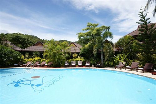 Salad Beach Resort 6