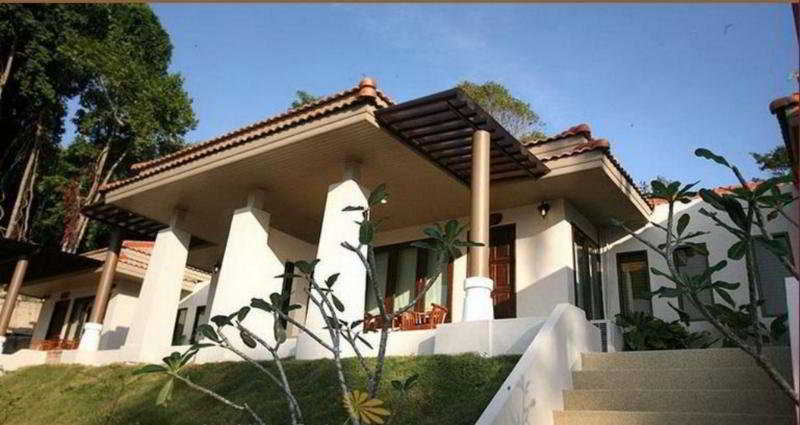 Sita Beach Resort & Spa 2