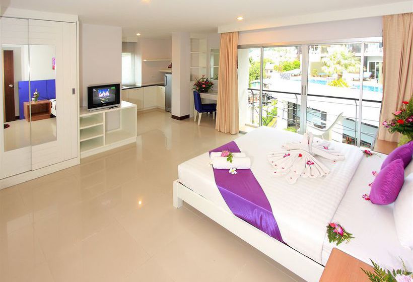 Baramee Hip Hotel 17