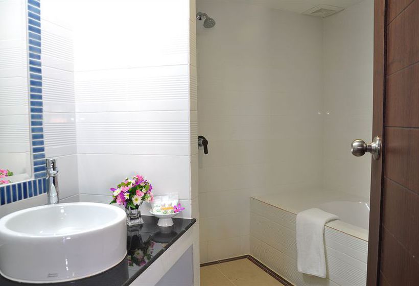 Mayflower Grande Hotel 1