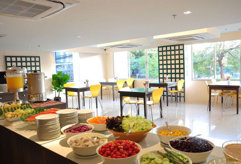 Mayflower Grande Hotel 10