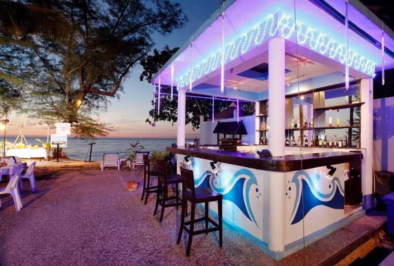 Hotel Hive Khaolak Beach Resort 2