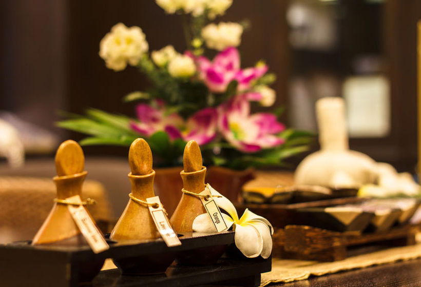 Novotel Chumphon Beach Resort & Golf 17