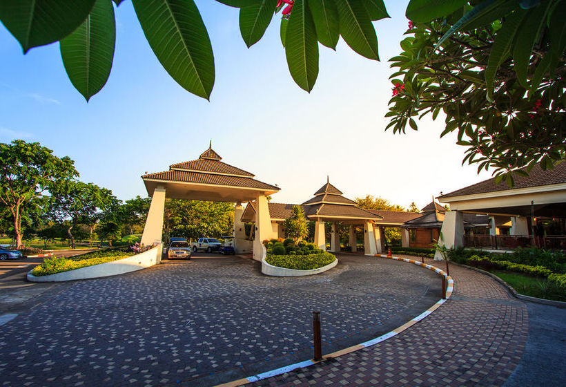 Novotel Chumphon Beach Resort & Golf 5