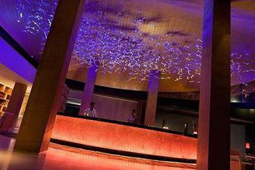 Hotel Renaissance Phuket Resort & Spa 12