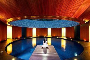 Hotel Renaissance Phuket Resort & Spa 6