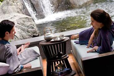 Hotel Renaissance Phuket Resort & Spa 9