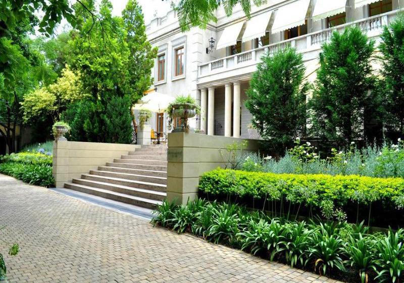 The Fairlawns Boutique Hotel & Spa 16