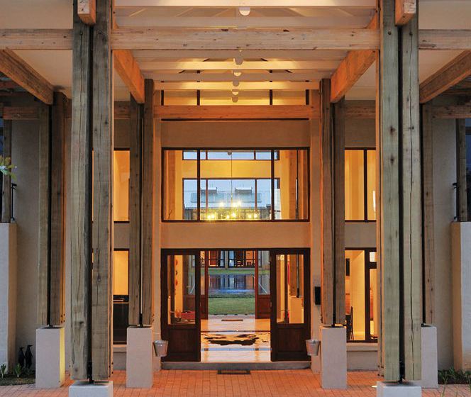 Hotel Casterbridge Hollow 1