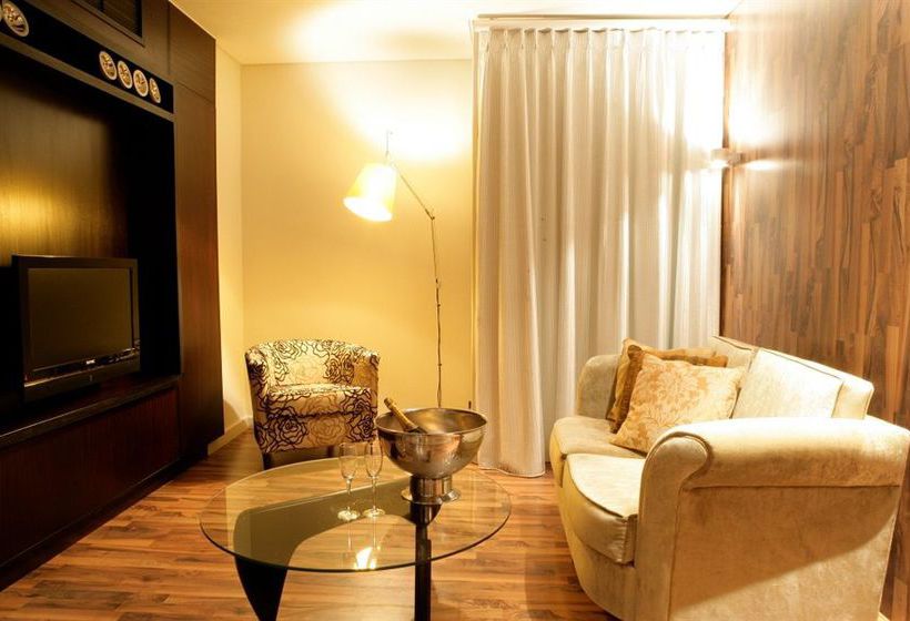 Colosseum Luxury Hotel 8