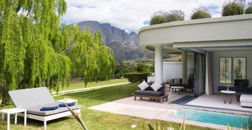 Hotel Mont Rochelle 11