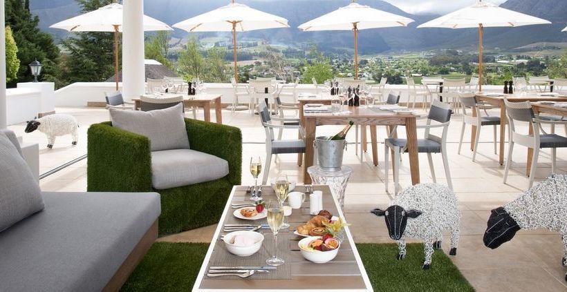 Hotel Mont Rochelle 2