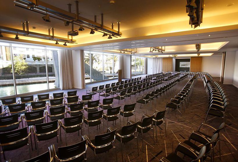 Cape Town Marriott Hotel Crystal Towers 13