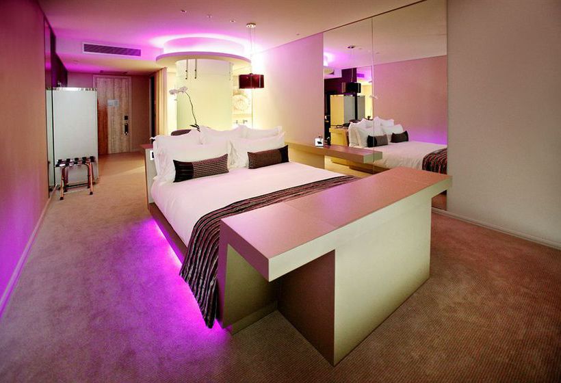 Cape Town Marriott Hotel Crystal Towers 3