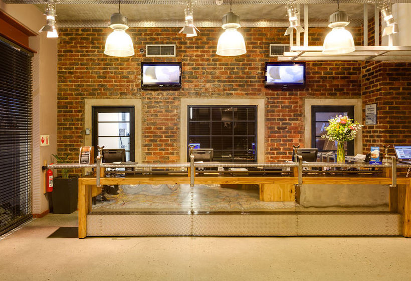 Protea Hotel OR Tambo Airport 16