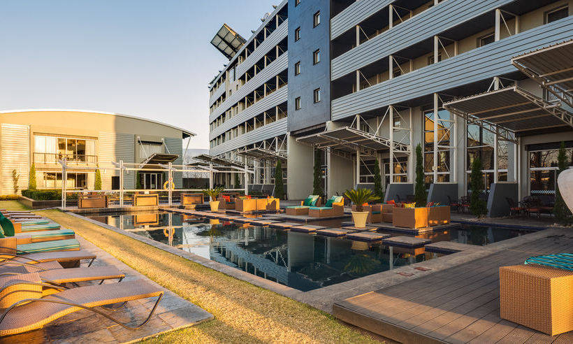 Protea Hotel OR Tambo Airport 8