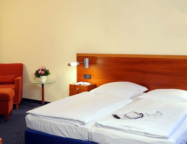 Michel Hotel Frankfurt Airport 19