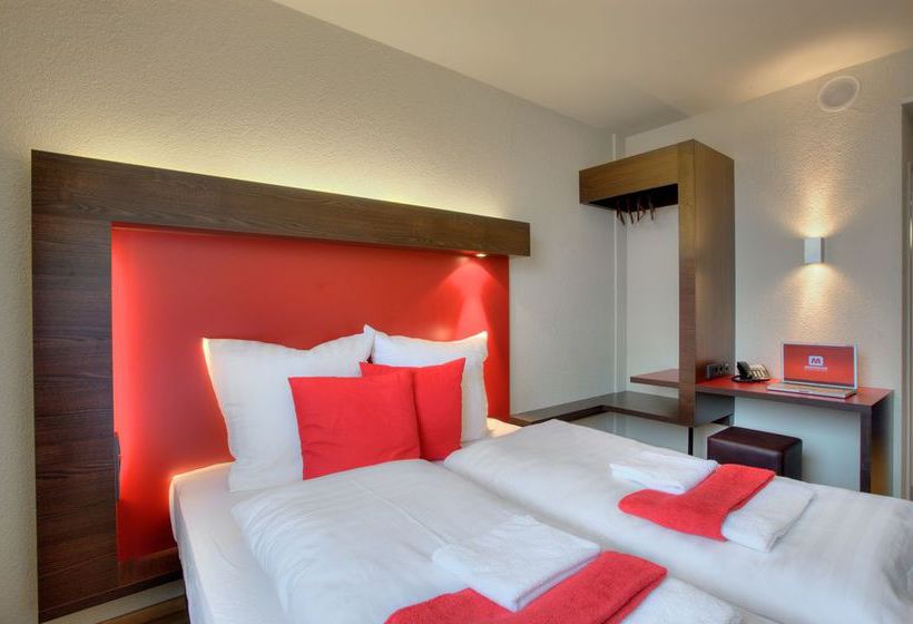 Meininger Hotel Berlin Hauptbahnhof 12