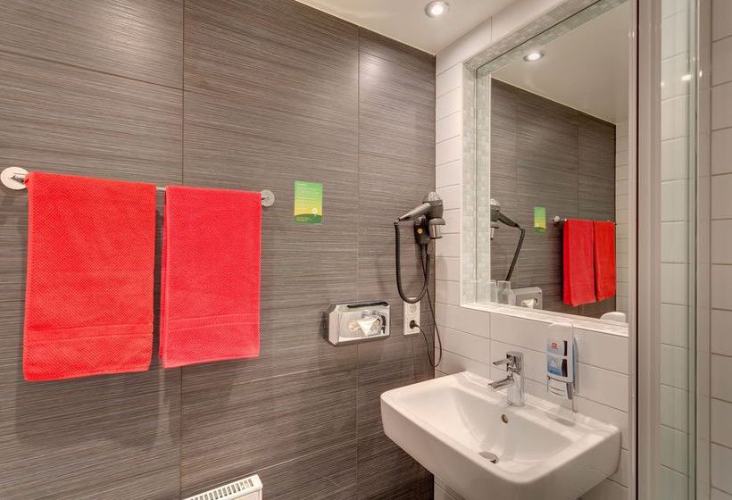 Meininger Hotel Berlin Hauptbahnhof 2