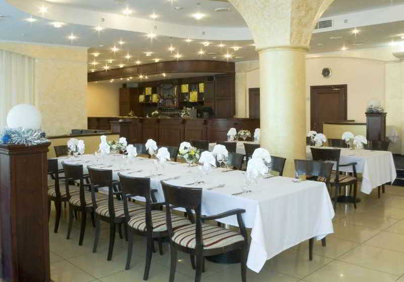 Maksim Hotel 3