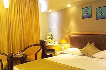 Bell Hotel & convention Centre 5