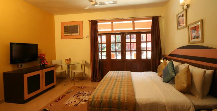 Hotel Neelam The Grand 14