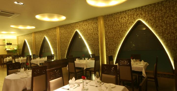 Hotel Neelam The Grand 16