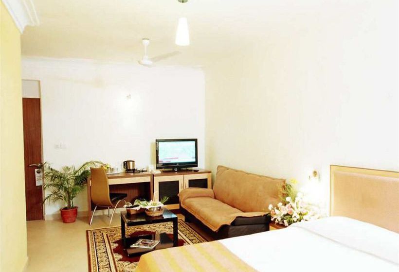 Hotel Neelam The Grand 2