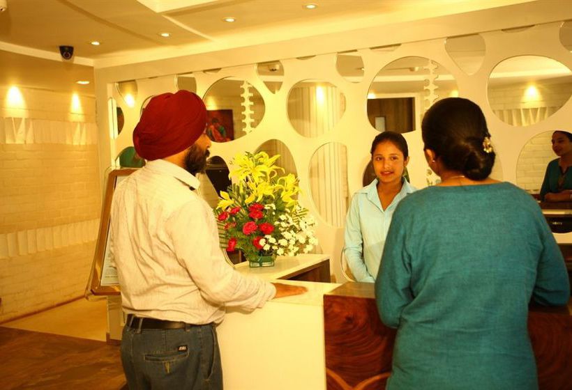 Hotel Calangute Towers 10