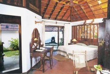 Hotel Kumarakom Lake Resort 10