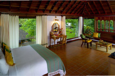 Hotel Kumarakom Lake Resort 13