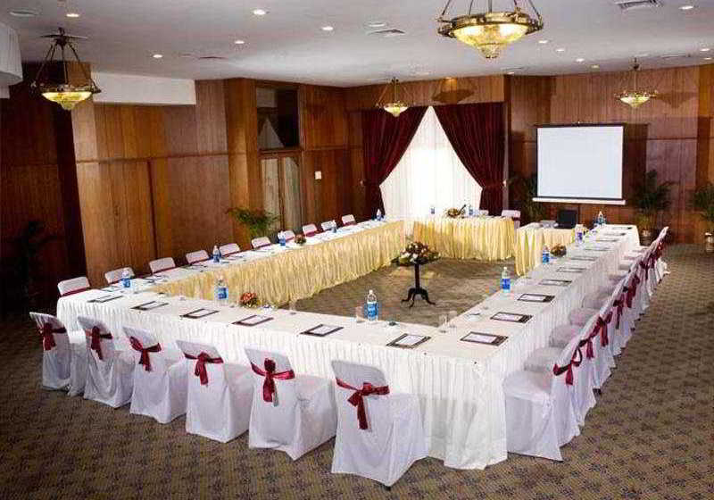 Fortune Hotel The South Park 15