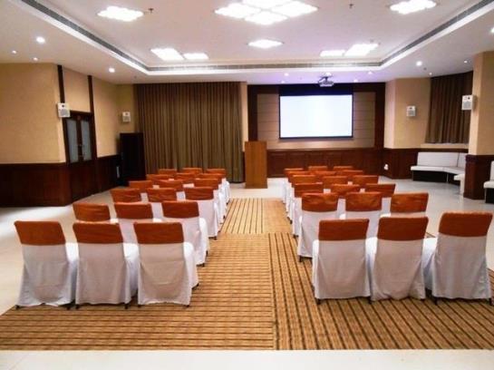 Fortune Hotel The South Park 18