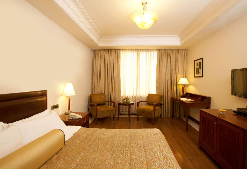 Hotel The Accord Metropolitan 8