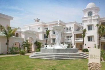 Hotel The Retreat By Zuri 4