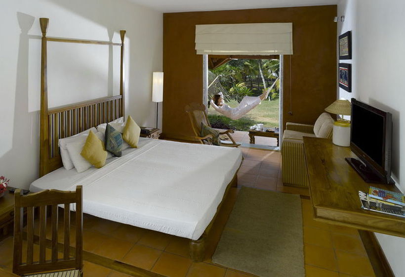 Poovar Island Resort 16