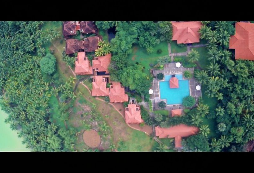 Poovar Island Resort 20