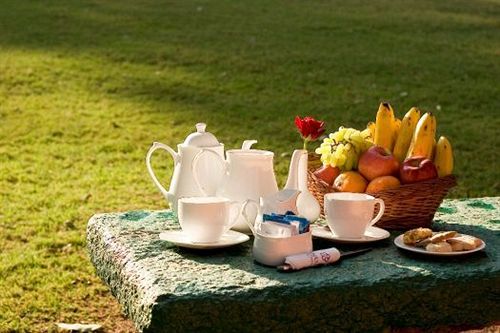 Hotel Ramanashree California Resort 9