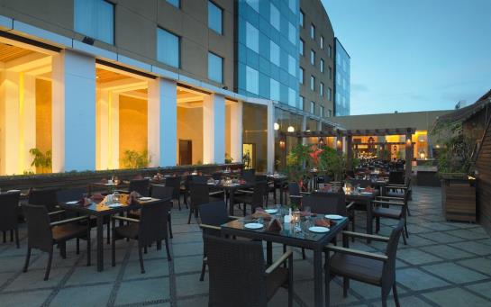 Hotel Royal Orchid Central Pune 18