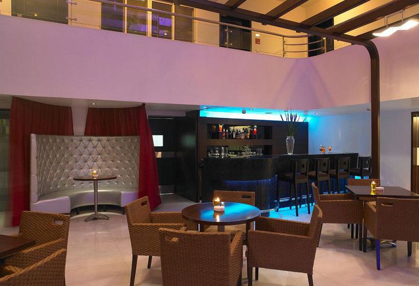 Hotel Royal Orchid Golden Suites 1