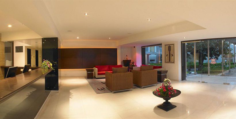 Hotel Royal Orchid Golden Suites 17