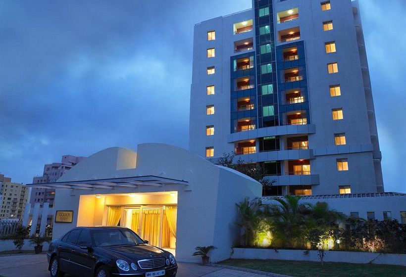 Hotel Royal Orchid Golden Suites 8